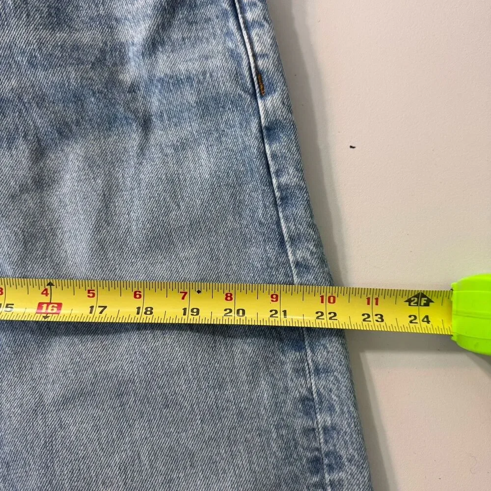 Madewell Light Wash Straight Leg Jeans - Picture 9 of 13